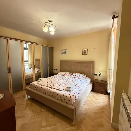 Apartmán Centre Lions Gate 13 Tirana