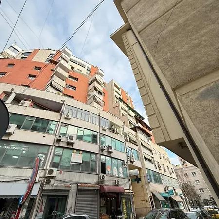 Centre Lions Gate 13 Apartmán Tirana
